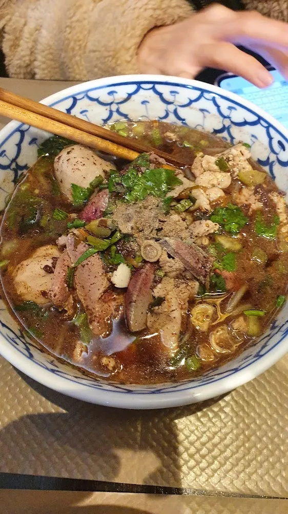 ก๋วยเตี๋ยวเรือเนื้อ